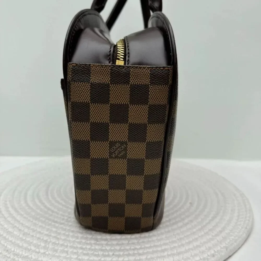 Louis Vuitton Women Pre-Loved Bag Very Good Condition